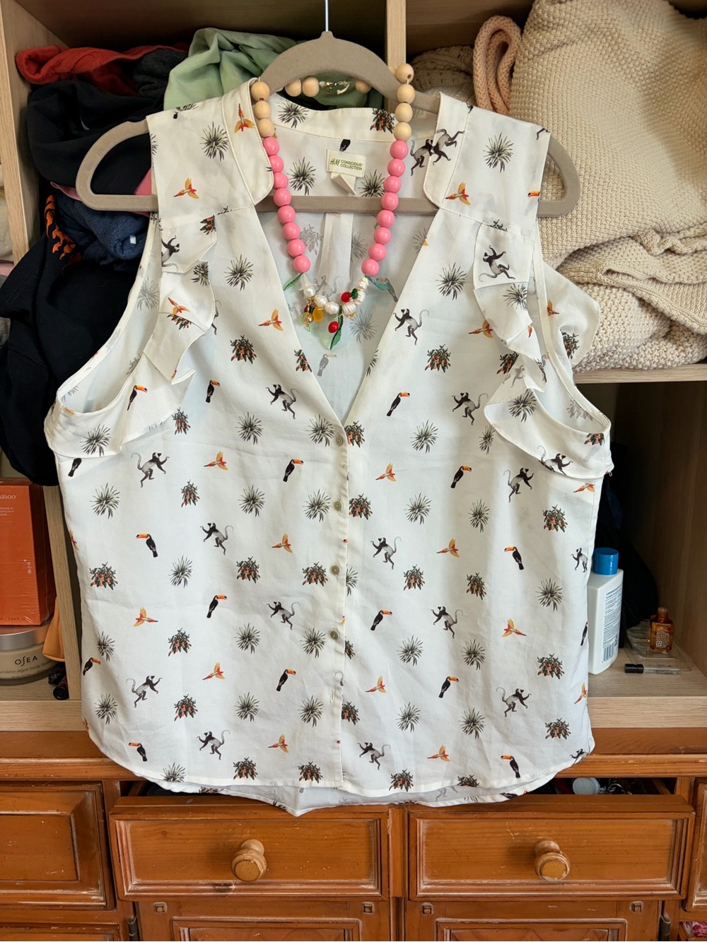 H&M White Tropical Print Ruffle-Sleeve V-Neck Camisole